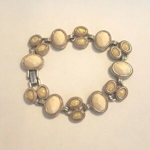 Napier Bracelet